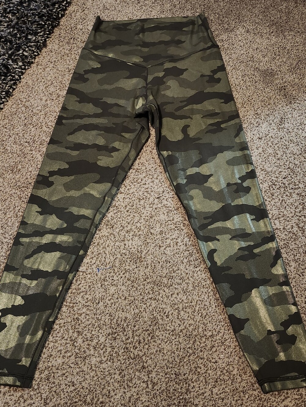 Aerie Offline Camo Tights Sz L